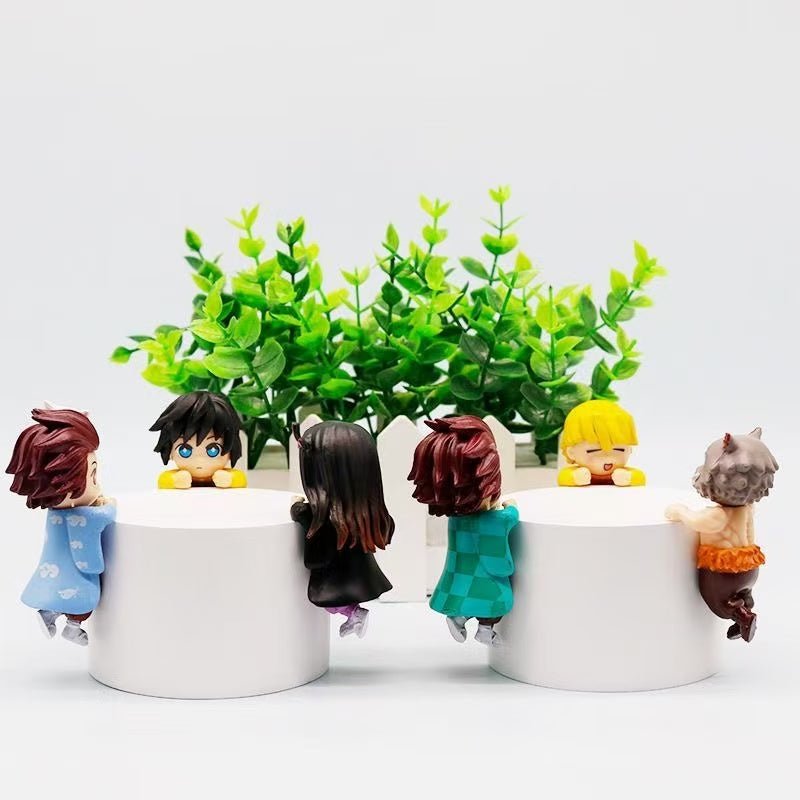 Tanjiro Kamado & Multiple Anime Characters Blind Box Figurines (Prostrate Pose) - Mobile Phone Decoration Dolls