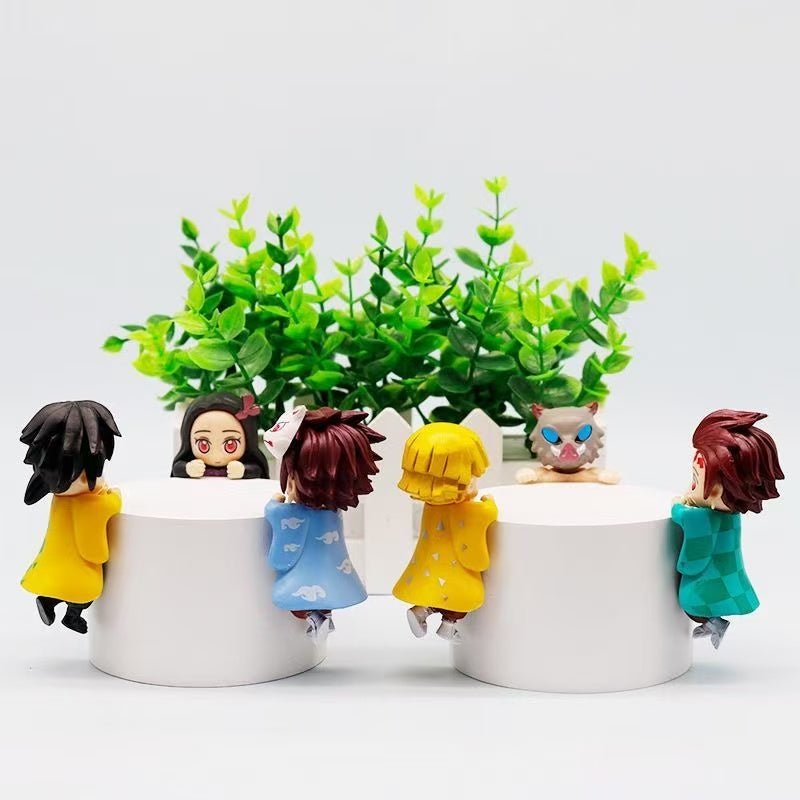 Tanjiro Kamado & Multiple Anime Characters Blind Box Figurines (Prostrate Pose) - Mobile Phone Decoration Dolls